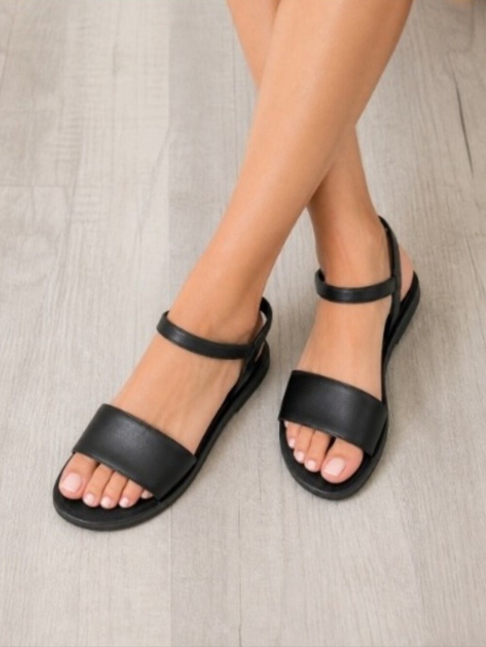 Eileen Fisher Demo Leather Ankle-Strap Black Sandal Women’s 7